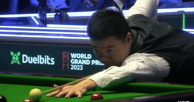 他倾向于根 他倾向于根